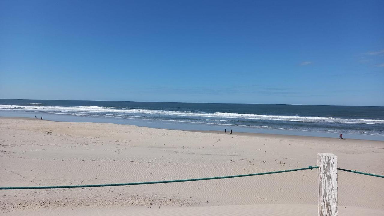 Sonhosqrodopiam Praia Da Barra Buitenkant foto